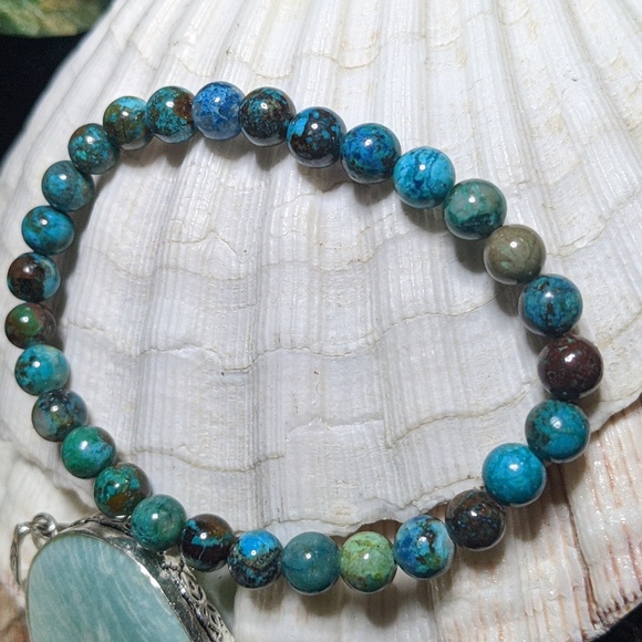 Jewelry - Blue opal bracelet
